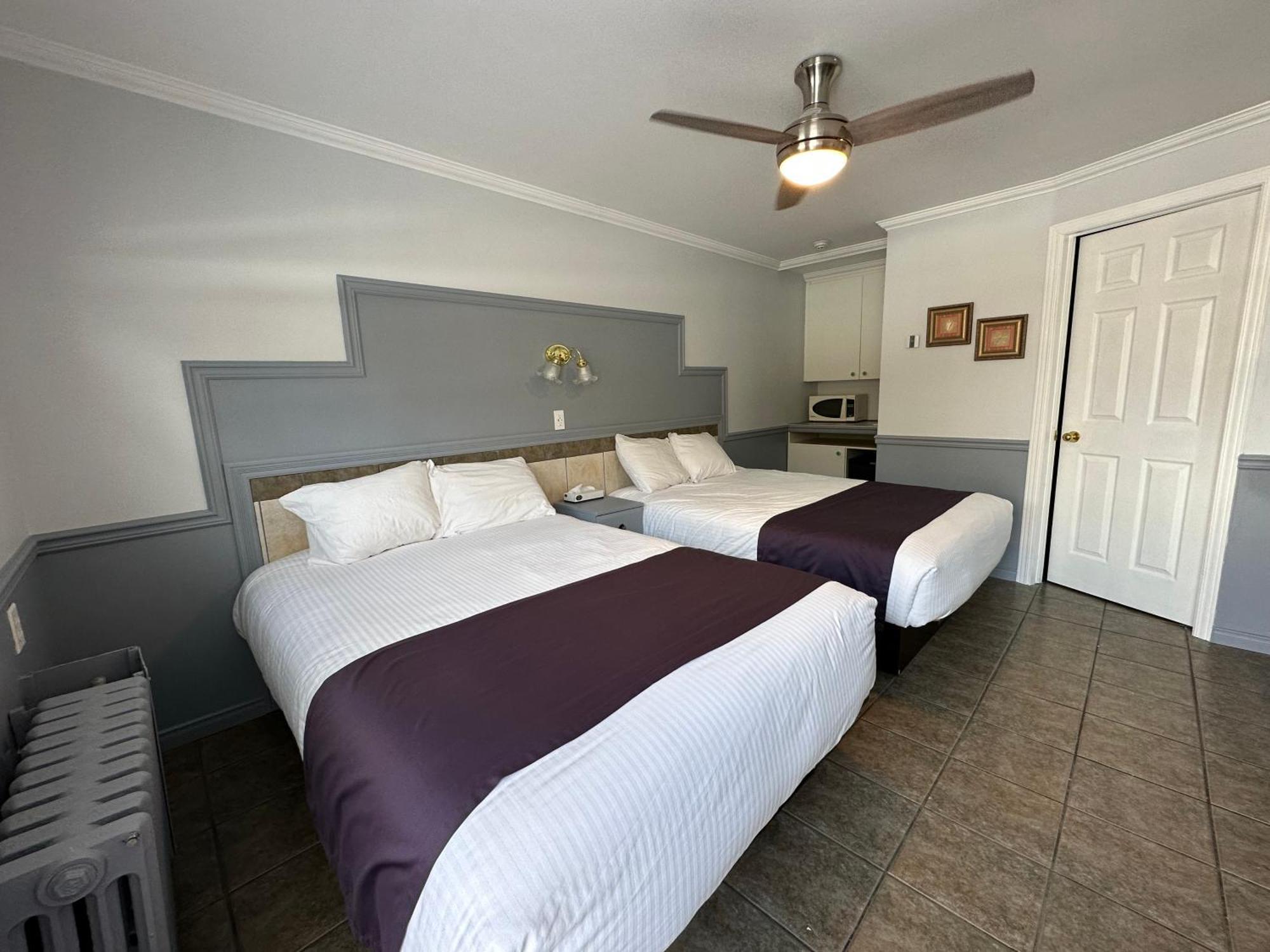 Motel Le Refuge Шербрук Екстериор снимка