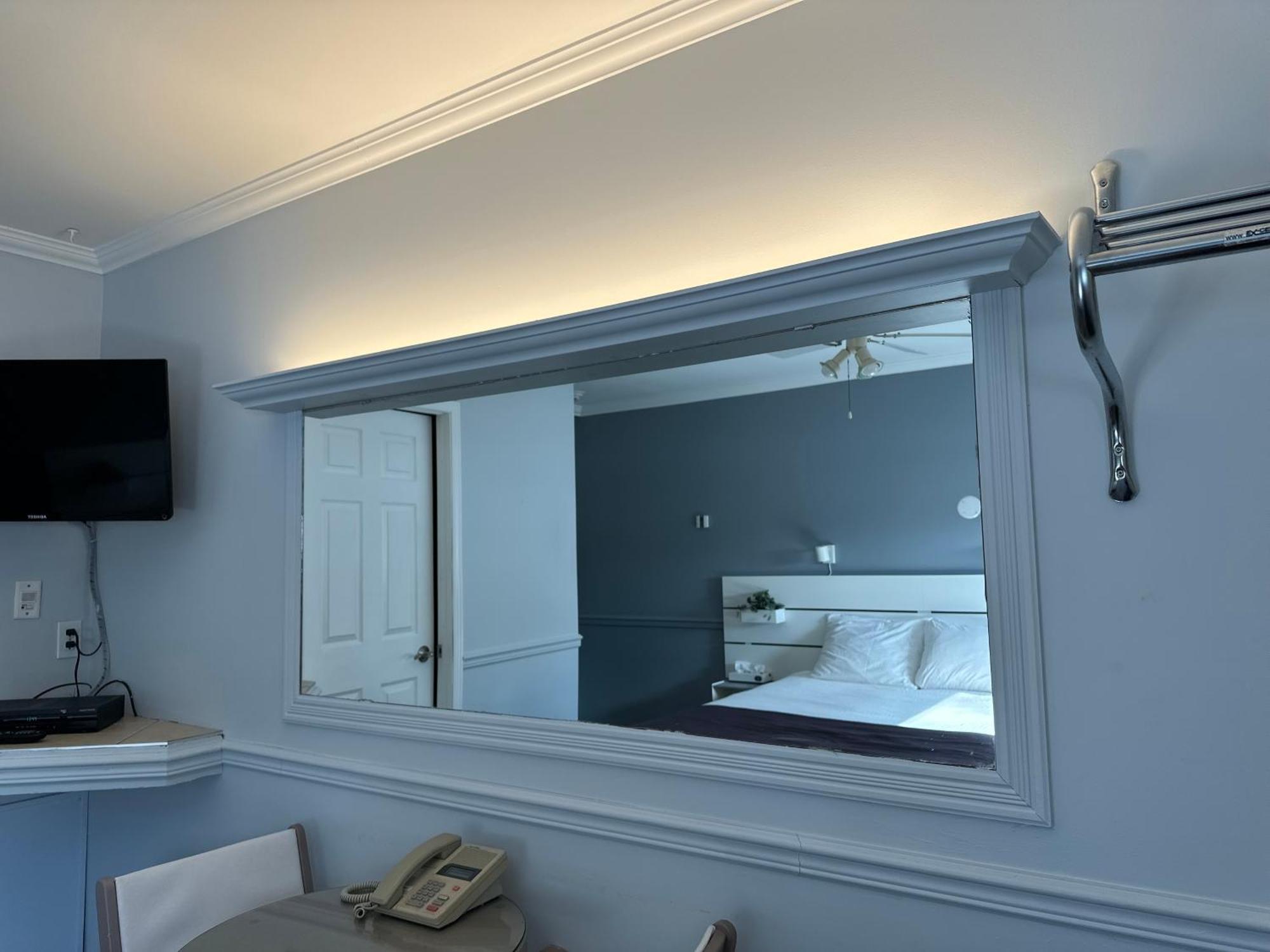Motel Le Refuge Шербрук Екстериор снимка